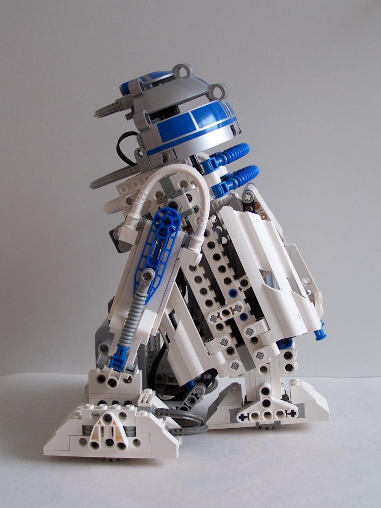 r2d2-008.jpg