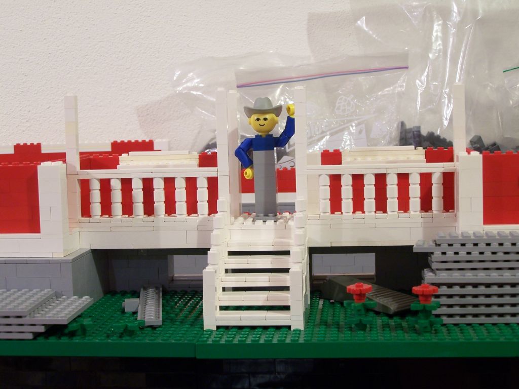 maxifig-dollhouse-progress-011.jpg