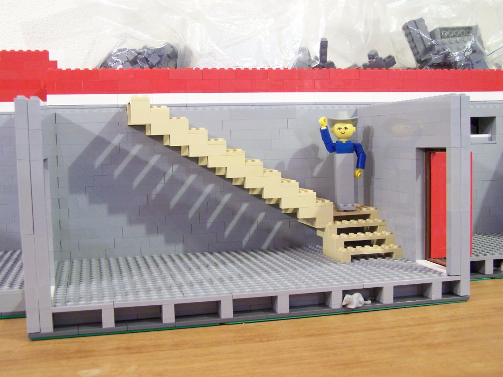 maxifig-dollhouse-progress-018.jpg