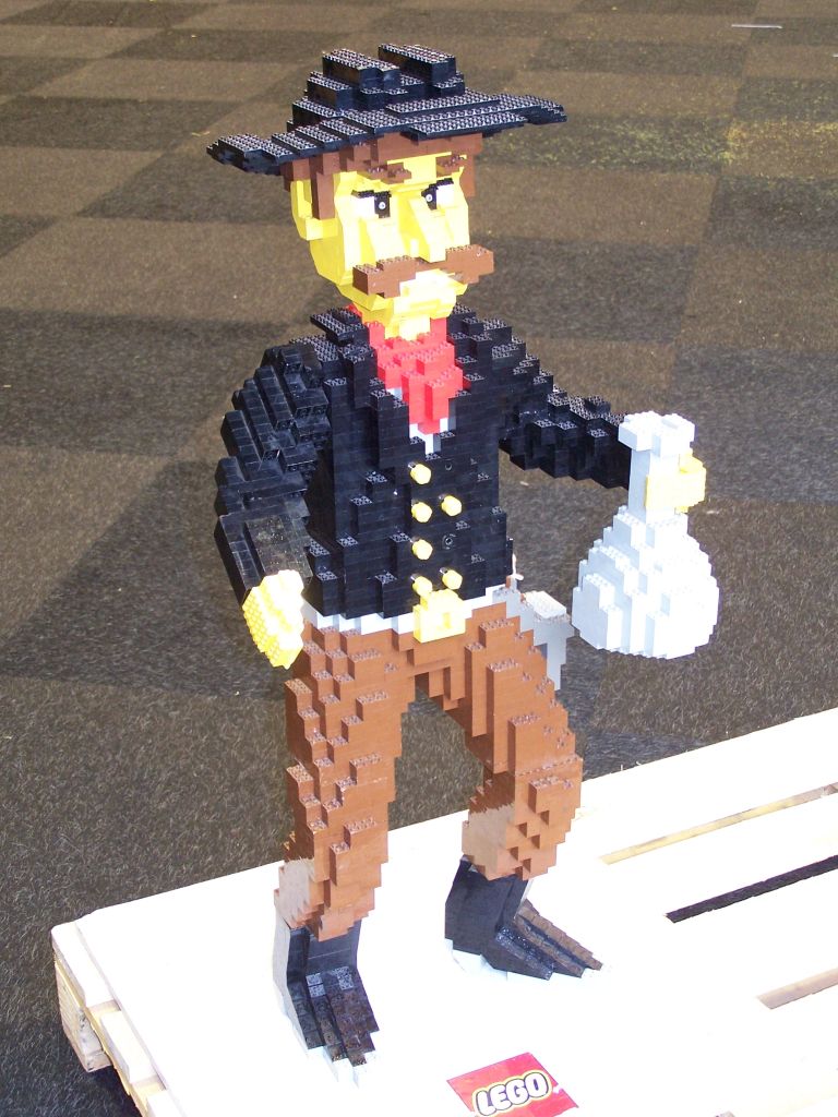 lego-world-2007-setting_up-062.jpg