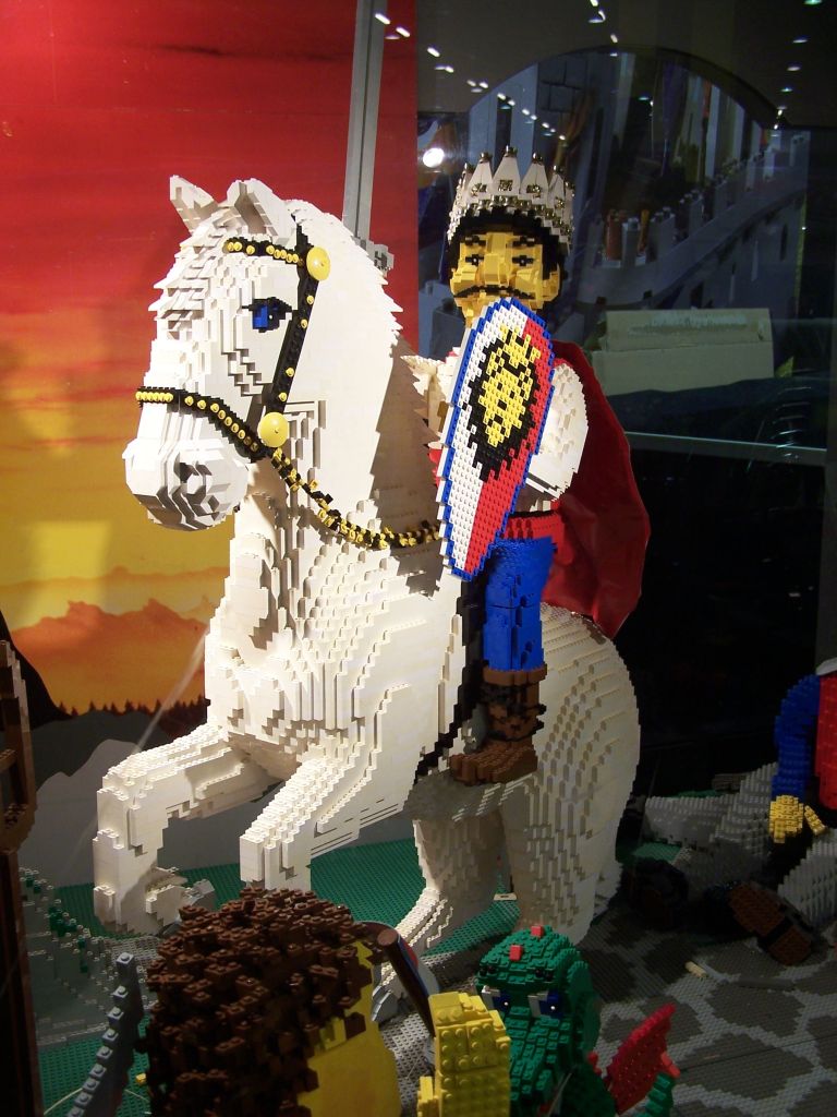 lego-world-2007-setting_up-072.jpg