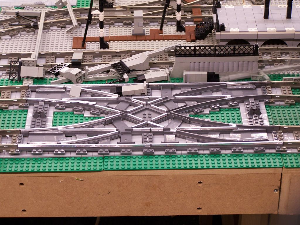 lego-world-2007-setting_up-097.jpg