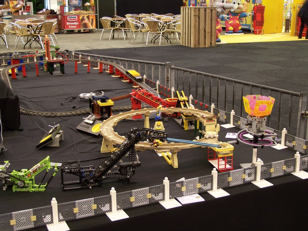 lego-world-2009-338-moc-gbc.jpg