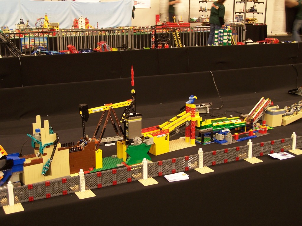 lego-world-2009-344-moc-gbc.jpg