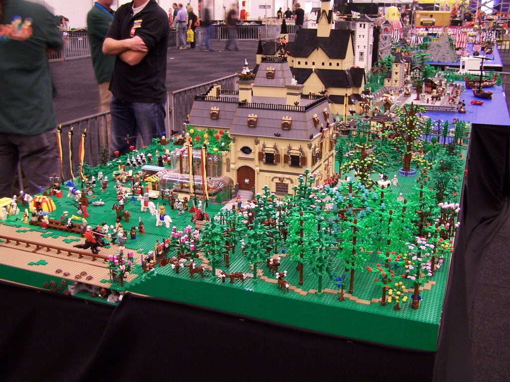 lego-world-2009-281-moc-castle.jpg