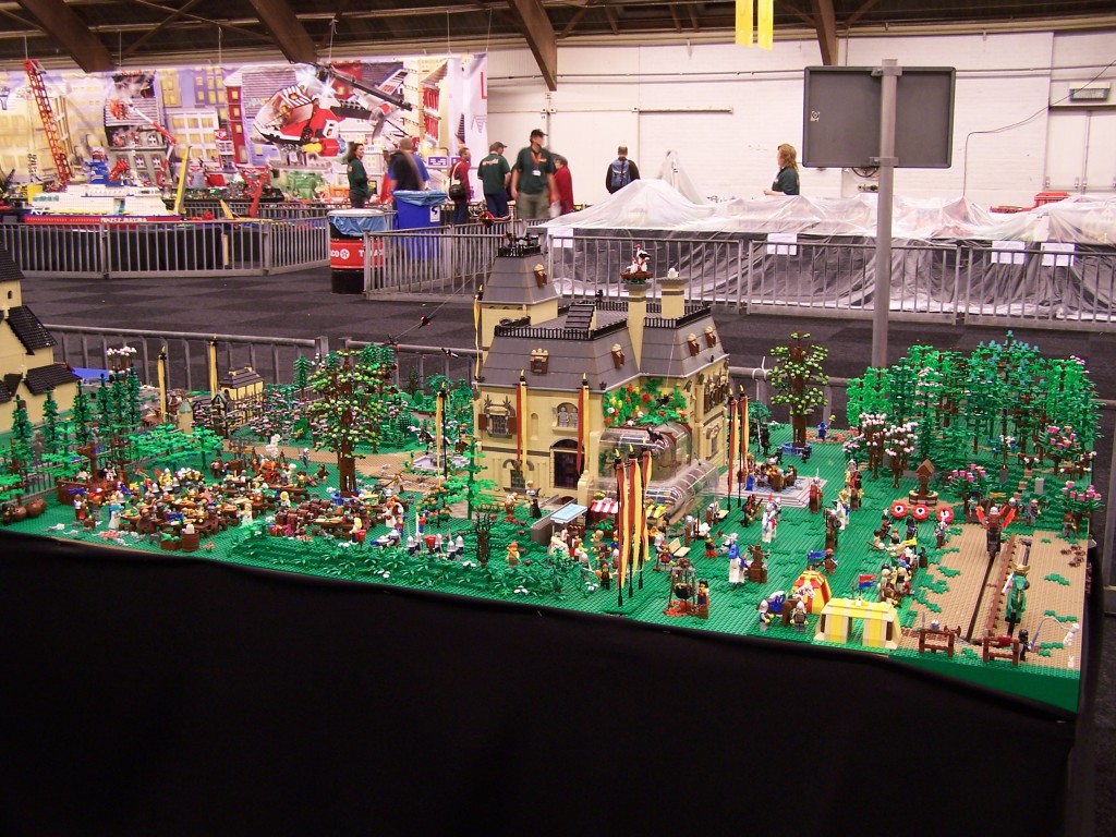 lego-world-2009-286-moc-castle.jpg