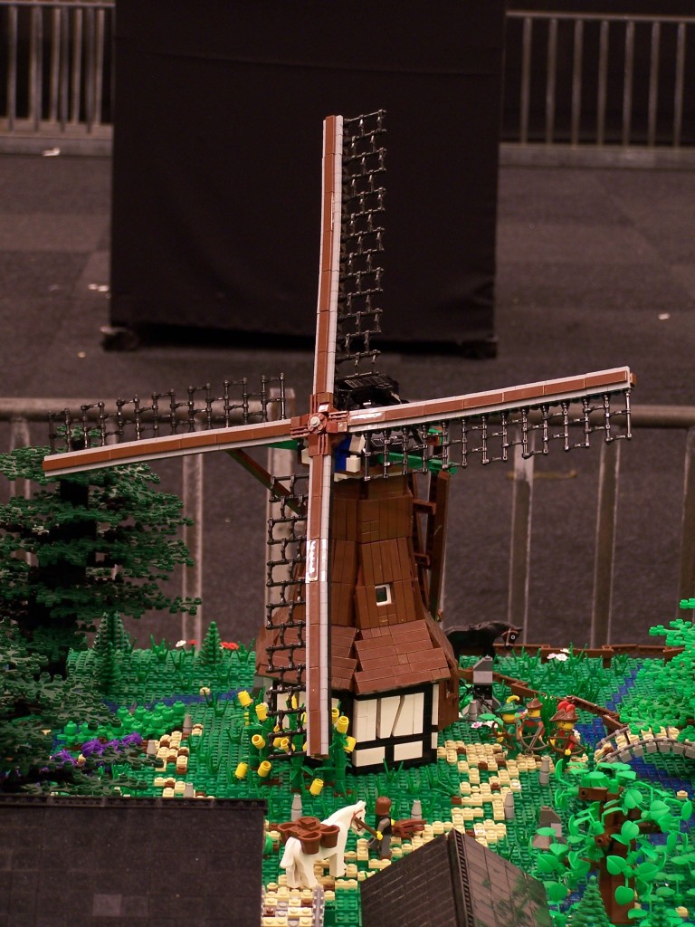 lego-world-2009-302-moc-castle.jpg