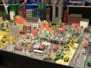 lego-world-2009-328-moc-city.jpg