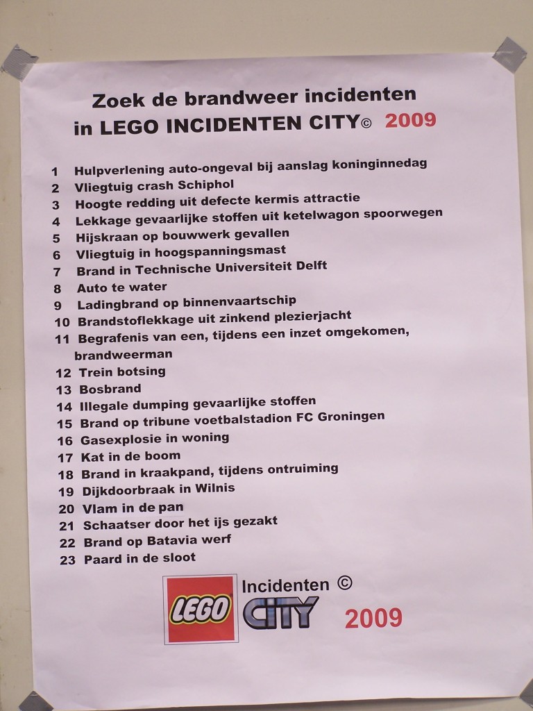 lego-world-2009-349-moc-incident-city.jpg