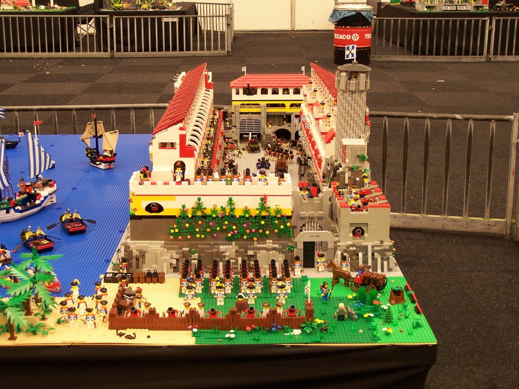 lego-world-2009-401-moc-pirates.jpg