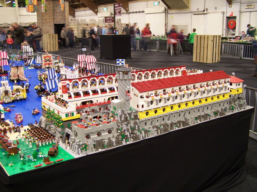 lego-world-2009-406-moc-pirates.jpg