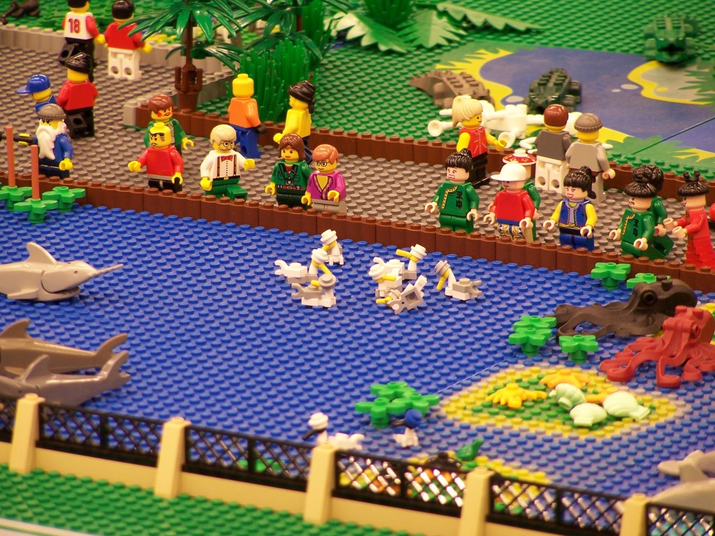 lego-world-2009-447-moc-trains.jpg