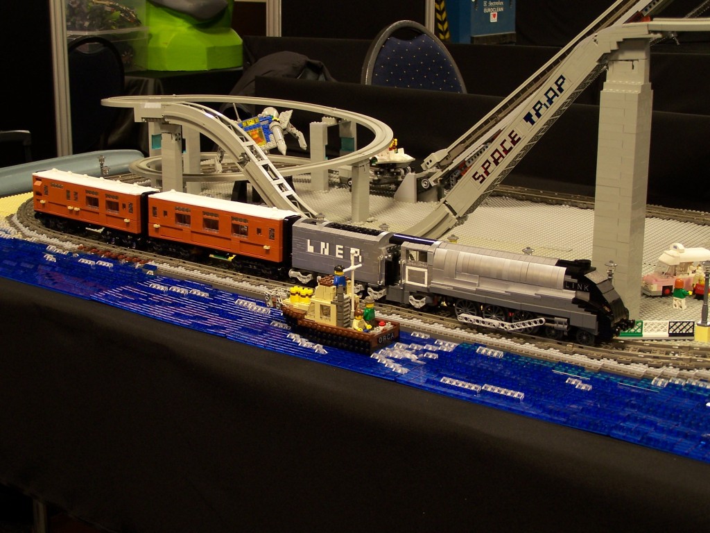 lego-world-2009-012-moc.jpg