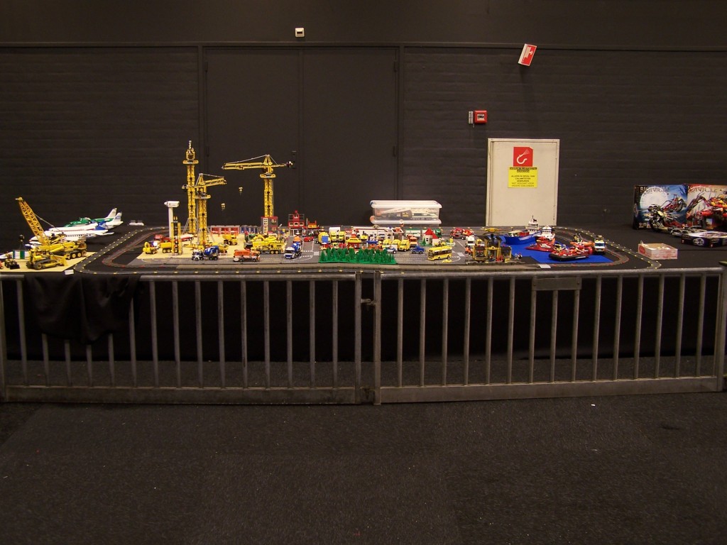 lego-world-2009-032-moc.jpg