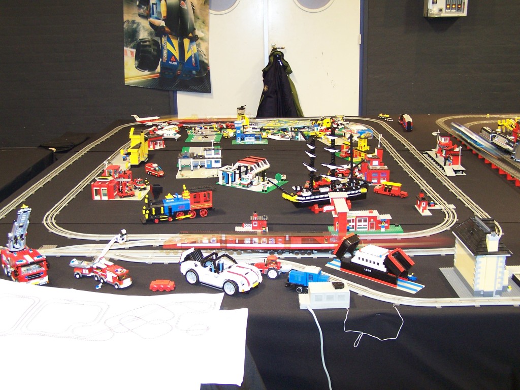 lego-world-2009-042-moc.jpg