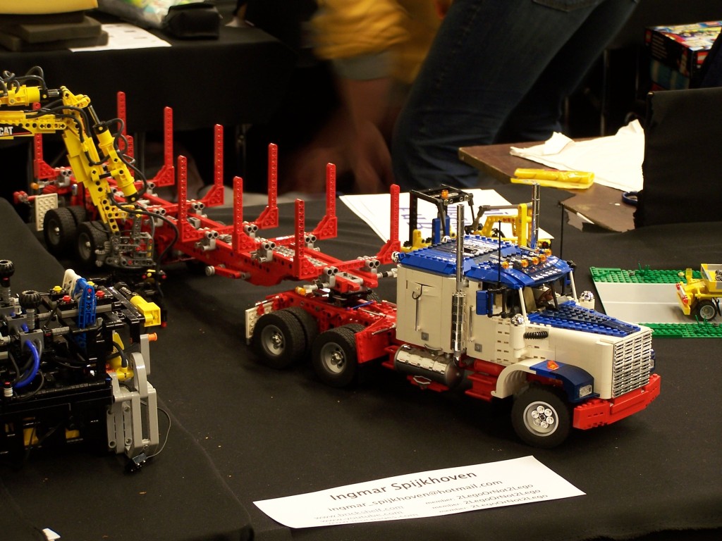 lego-world-2009-068-moc.jpg