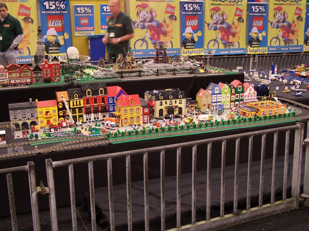 lego-world-2009-071-moc.jpg