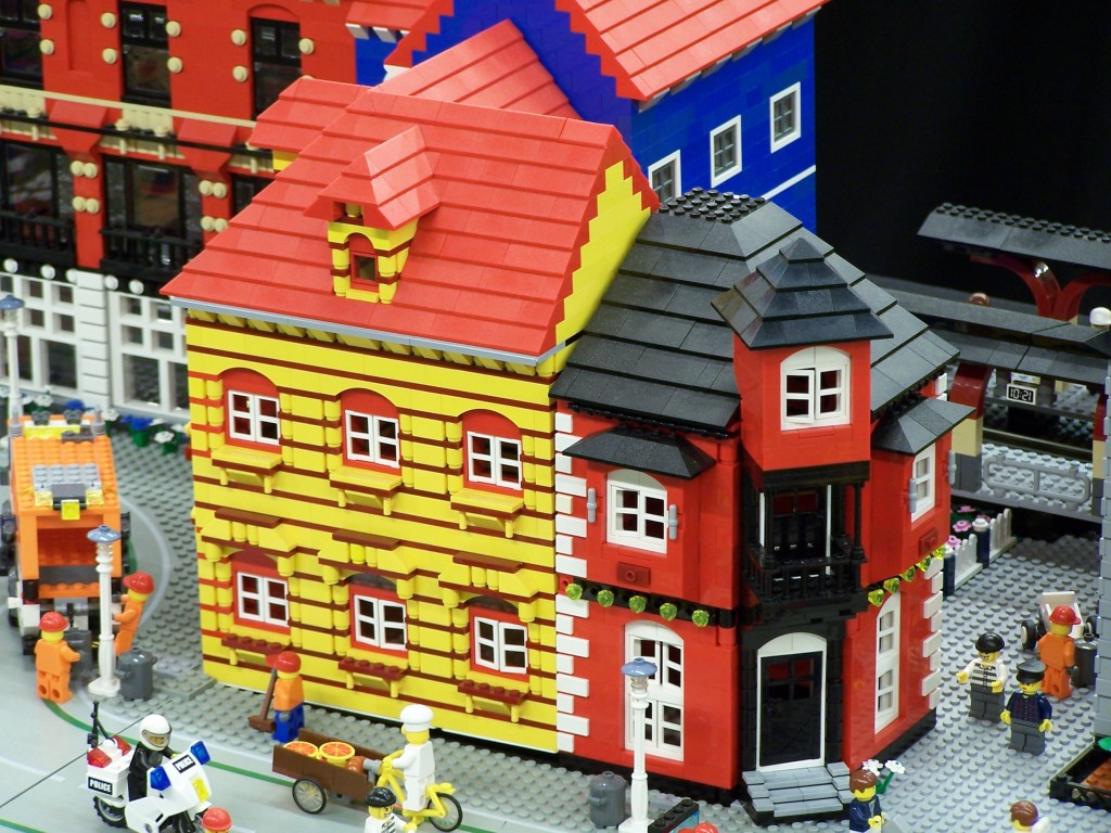 lego-world-2009-075-moc.jpg