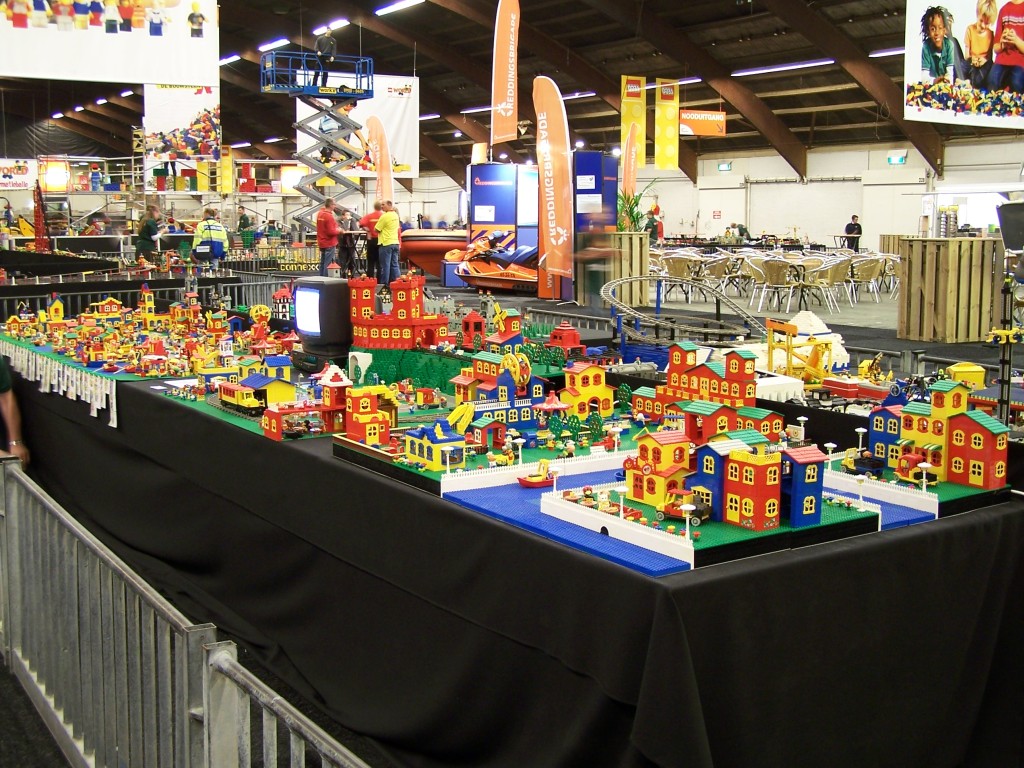 lego-world-2009-085-moc.jpg