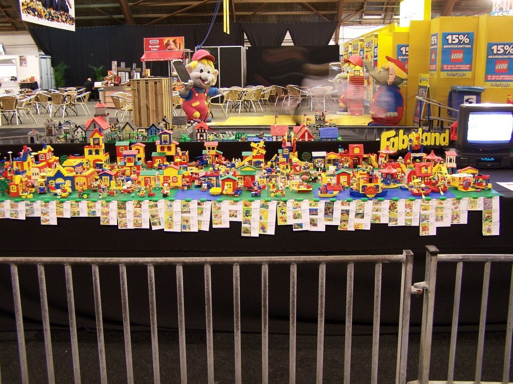 lego-world-2009-088-moc.jpg