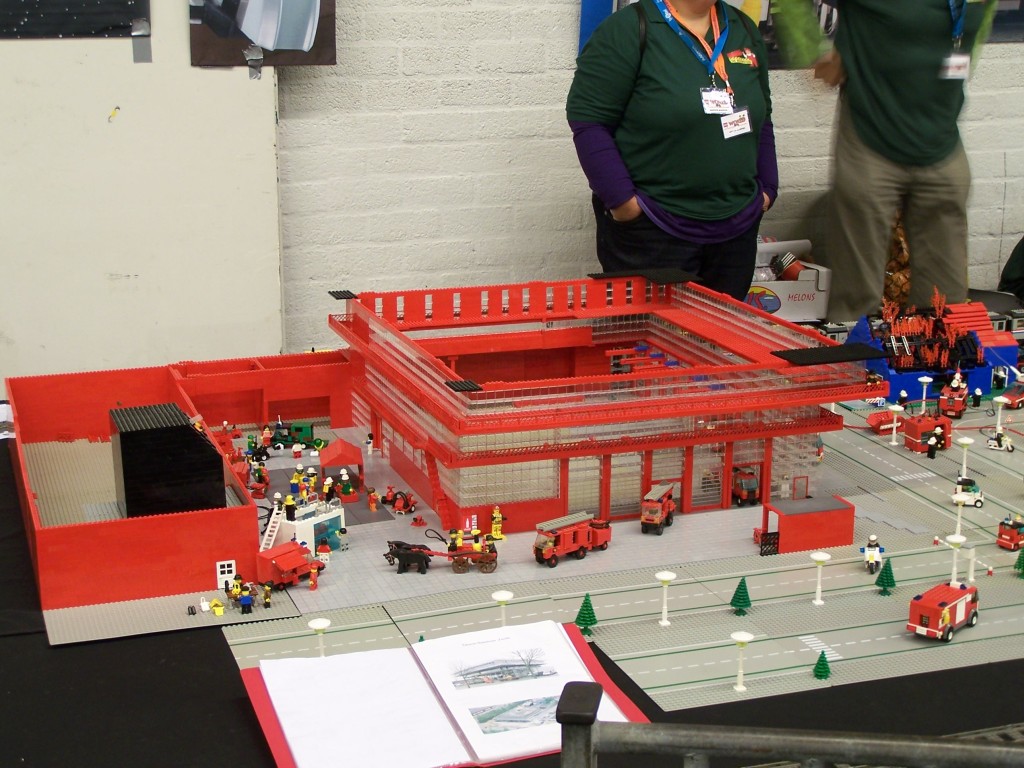 lego-world-2009-101-moc.jpg