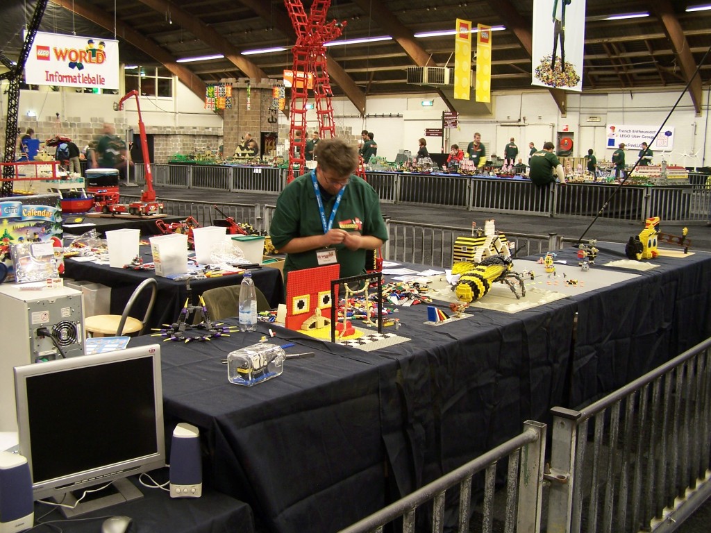 lego-world-2009-124-moc.jpg
