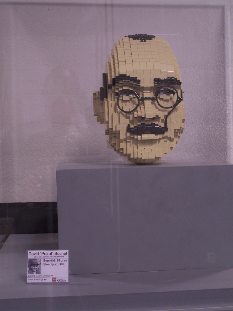 lego-world-2009-461-heads.jpg