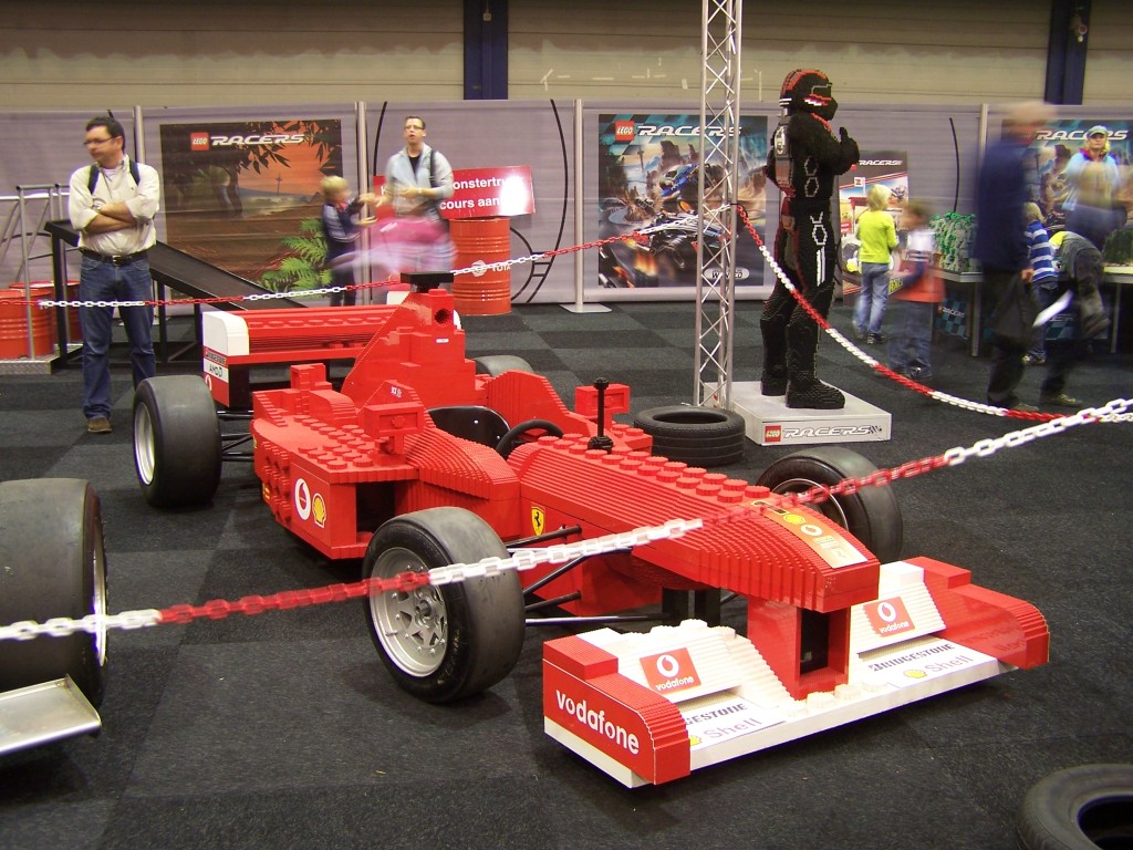 lego-world-2009-521-other-models.jpg
