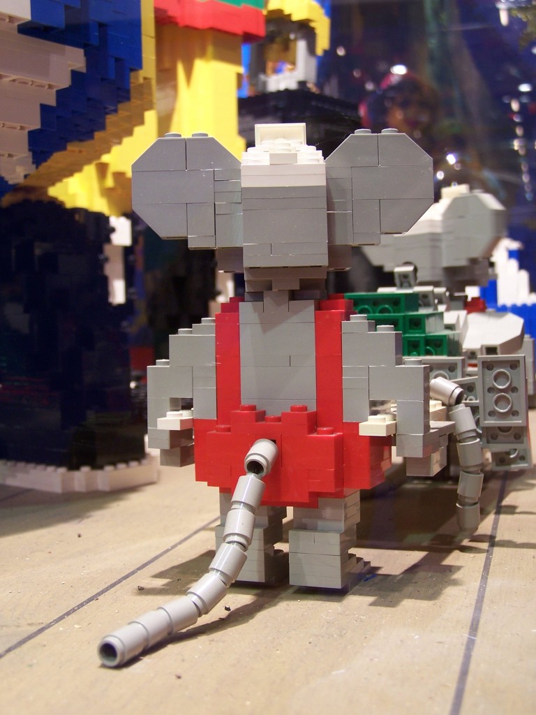 lego-world-2009-555-other-models.jpg