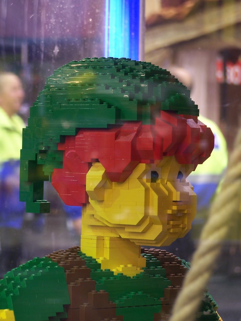 lego-world-2009-576-other-models.jpg