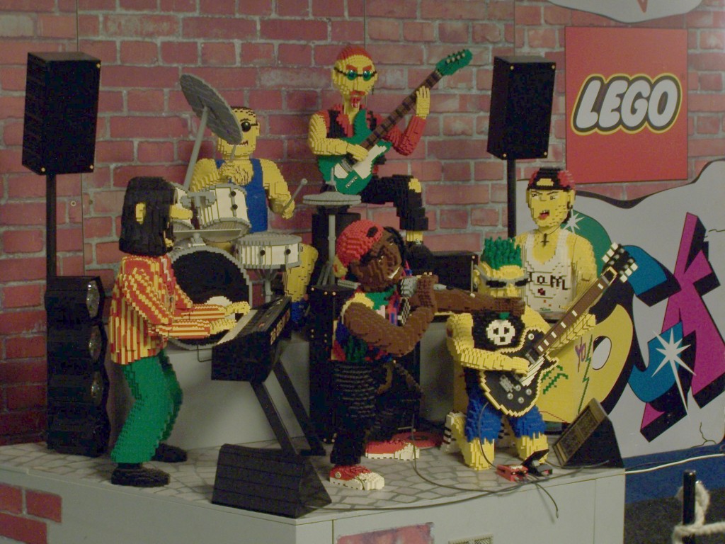 lego-world-2009-586-other-models.jpg