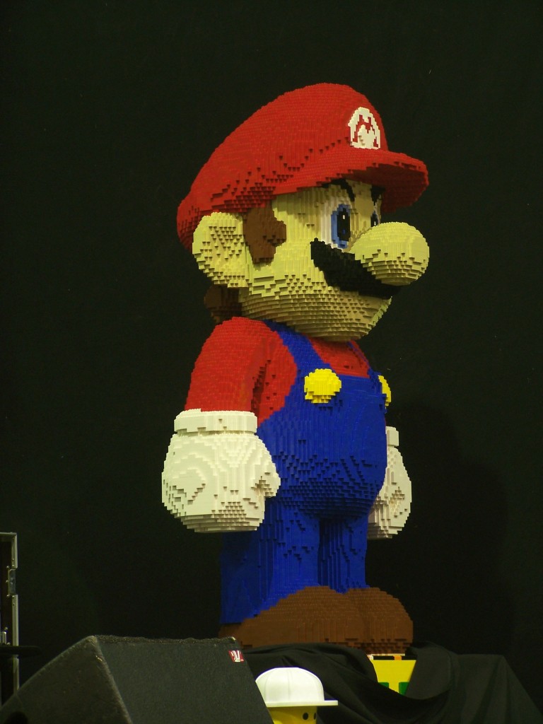 lego-world-2009-615-mario.jpg
