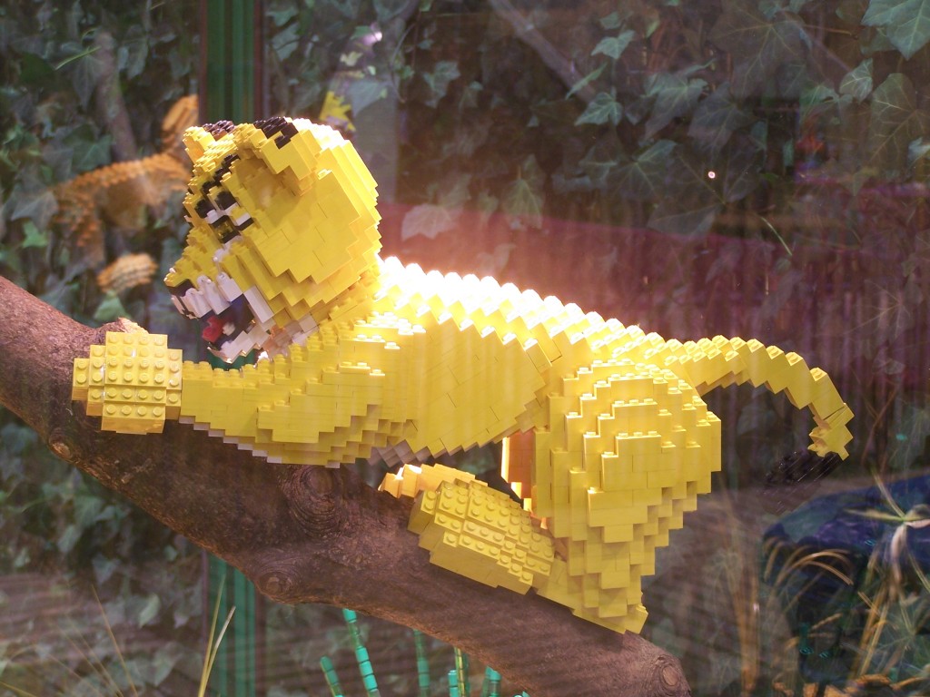 lego-world-2009-652-wild-animals.jpg