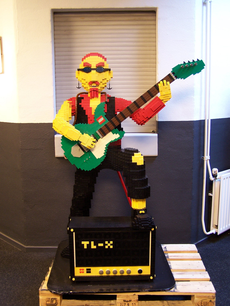 lego-world-2010-lego-001.jpg
