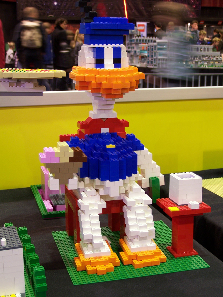 lego-world-2010-buildcorner-013.jpg