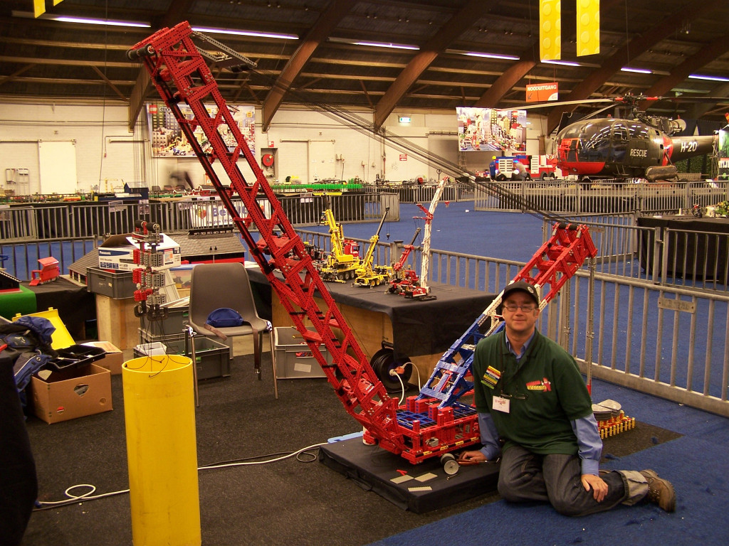 lego-world-2010-cranes-002.jpg
