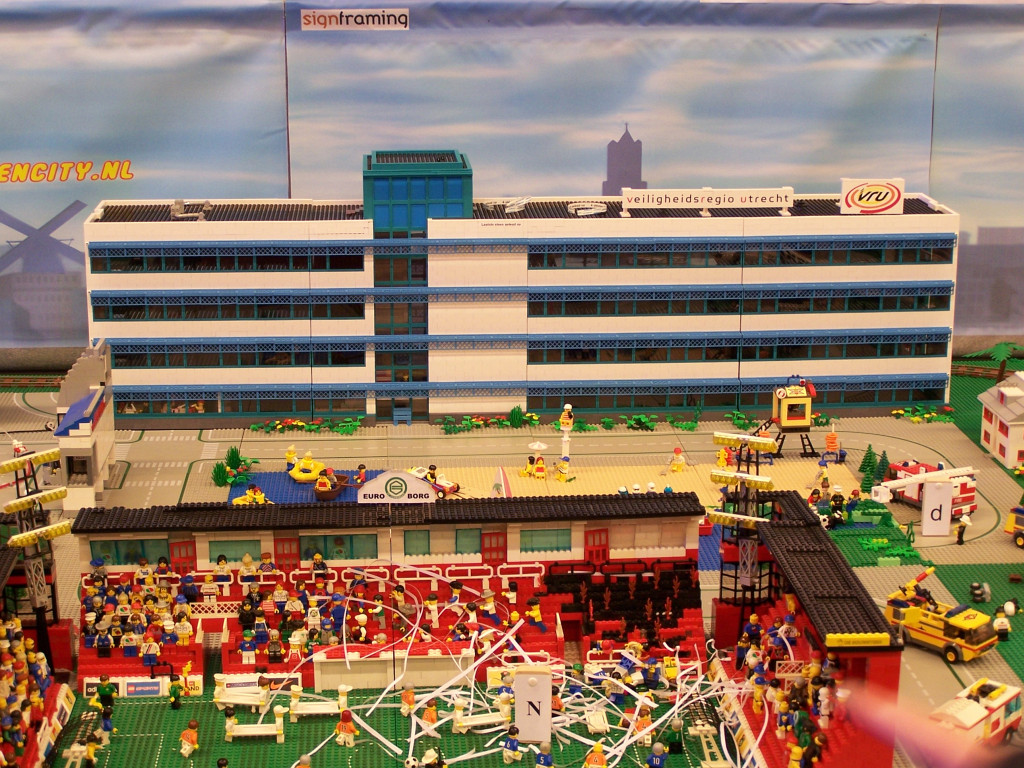 lego-world-2010-fire-department-011.jpg