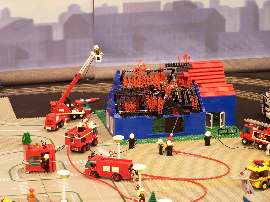 lego-world-2010-fire-department-028.jpg