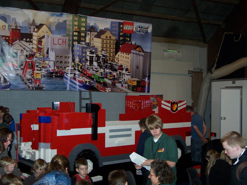 lego-world-2010-fire-department-029.jpg