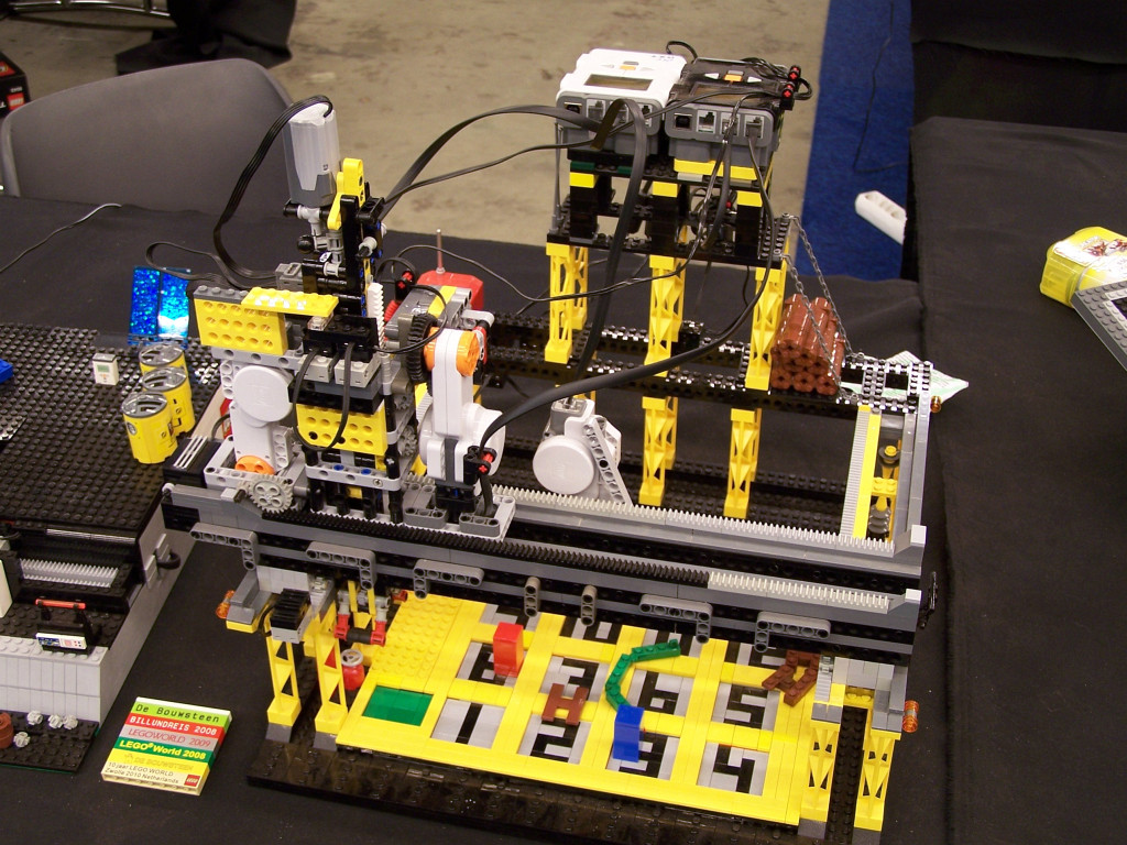lego-world-2010-mindstorms-035.jpg