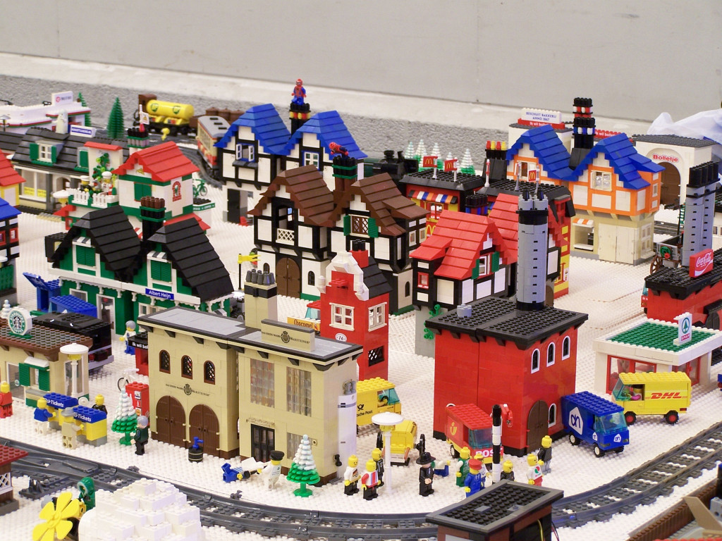 lego-world-2010-sticker-city-005.jpg