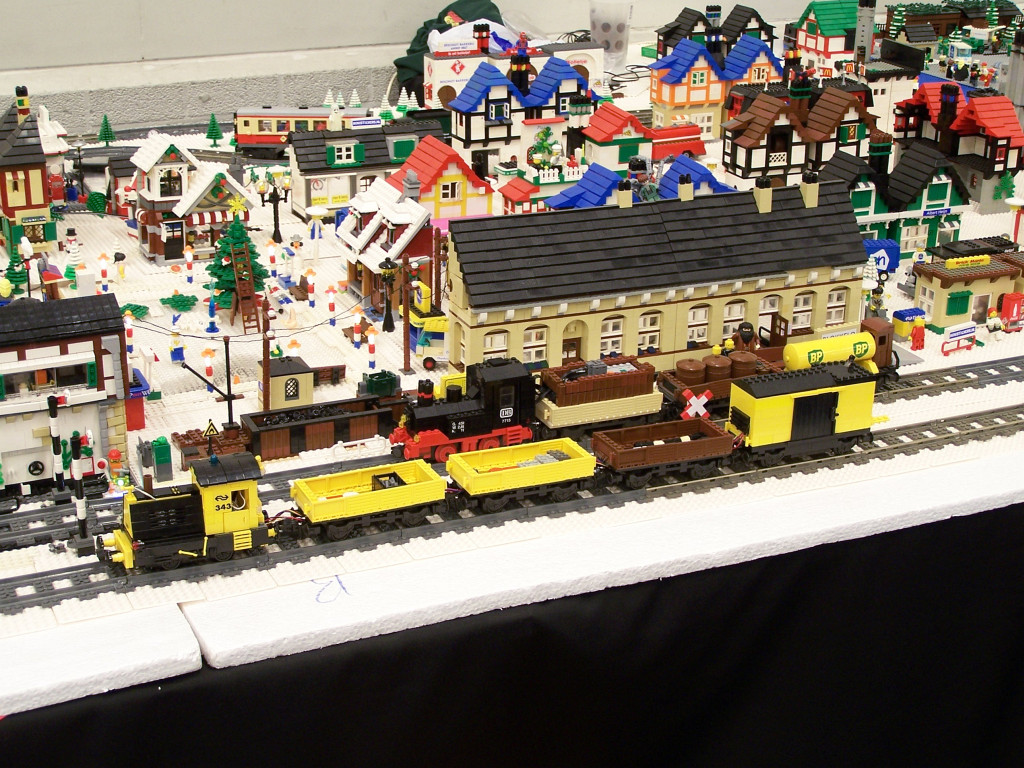 lego-world-2010-sticker-city-007.jpg