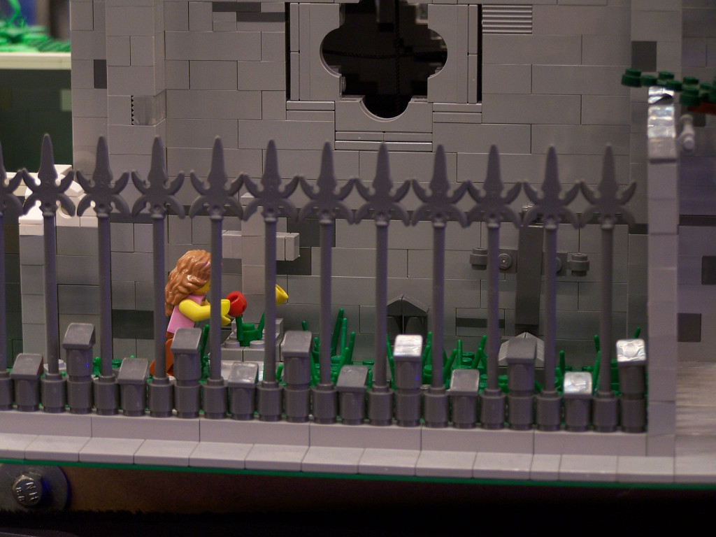 lego-world-2010-lego-world-2010-trains-belug-layout-022.jpg