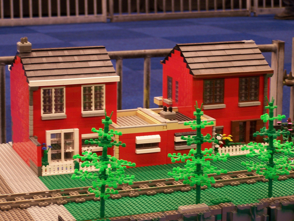 lego-world-2010-lego-world-2010-trains-belug-layout-023.jpg