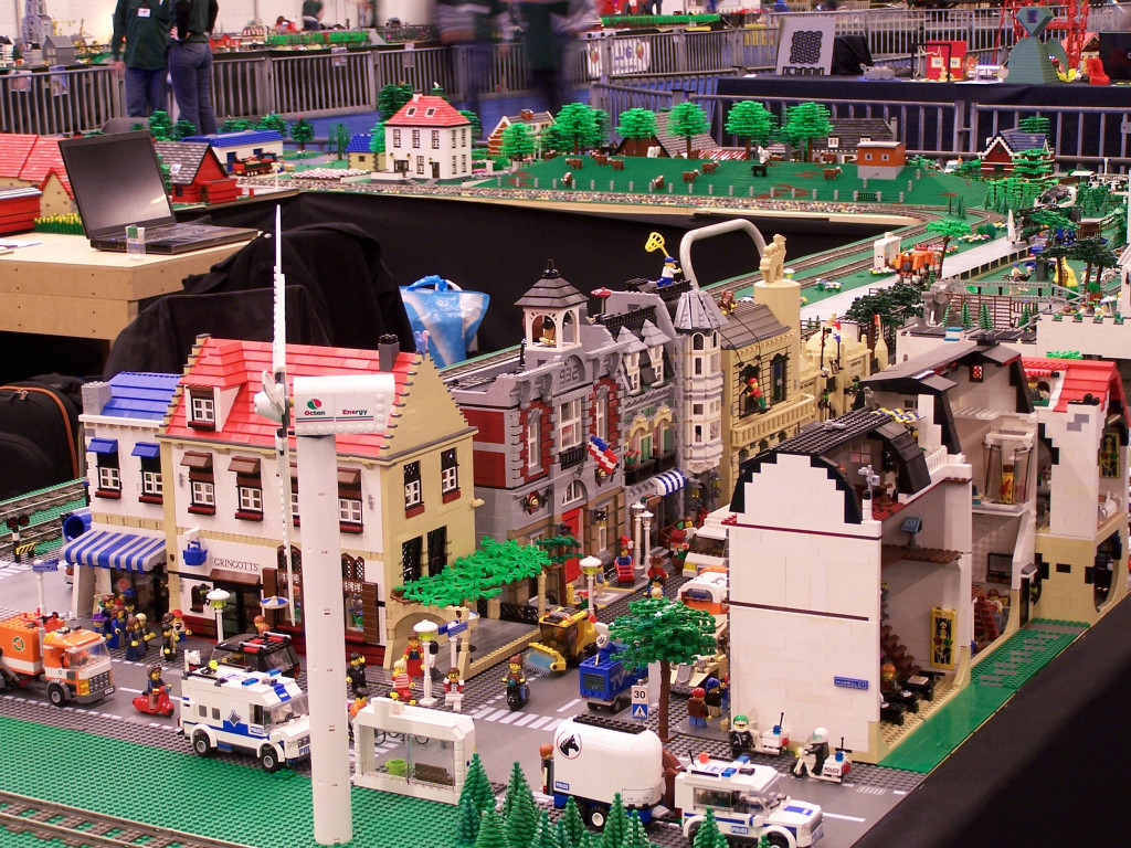 lego-world-2010-lego-world-2010-trains-dutch-layout-007.jpg