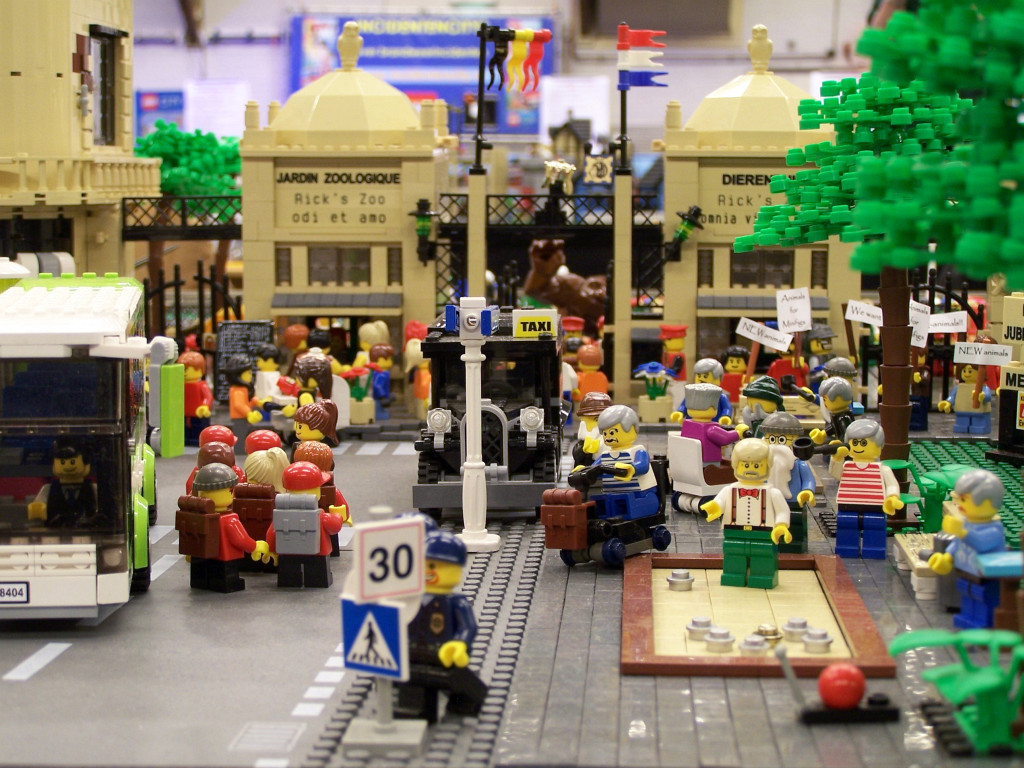 lego-world-2010-lego-world-2010-trains-dutch-layout-009.jpg