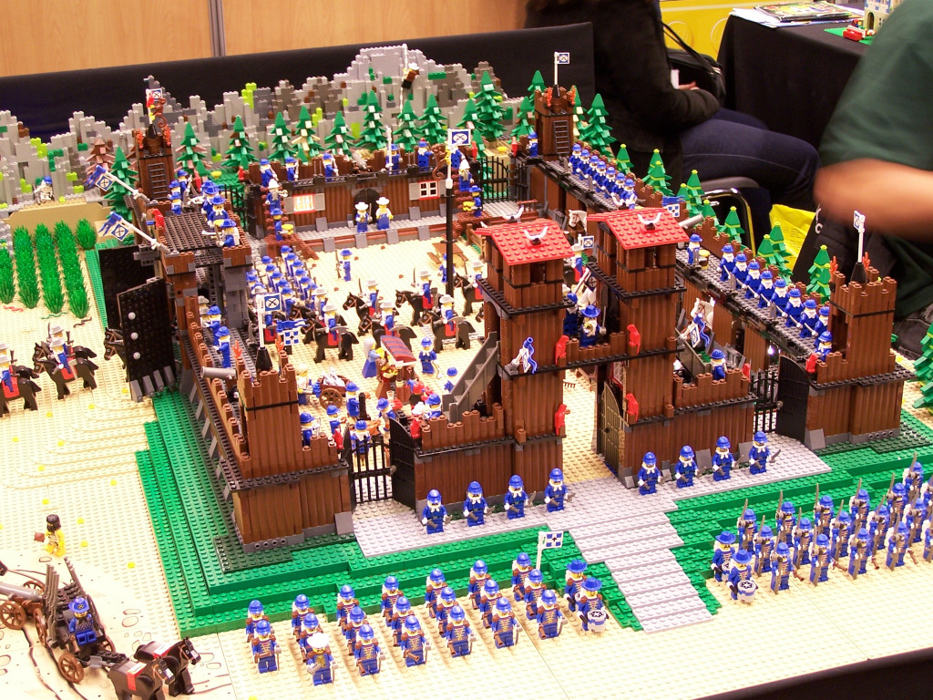 lego-world-2010-volcano-021.jpg