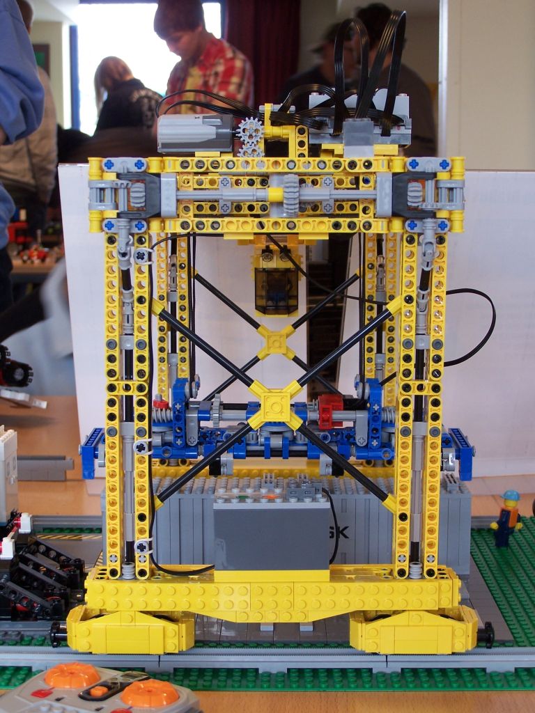 2012-03-04_lowlug_oss_100.jpg