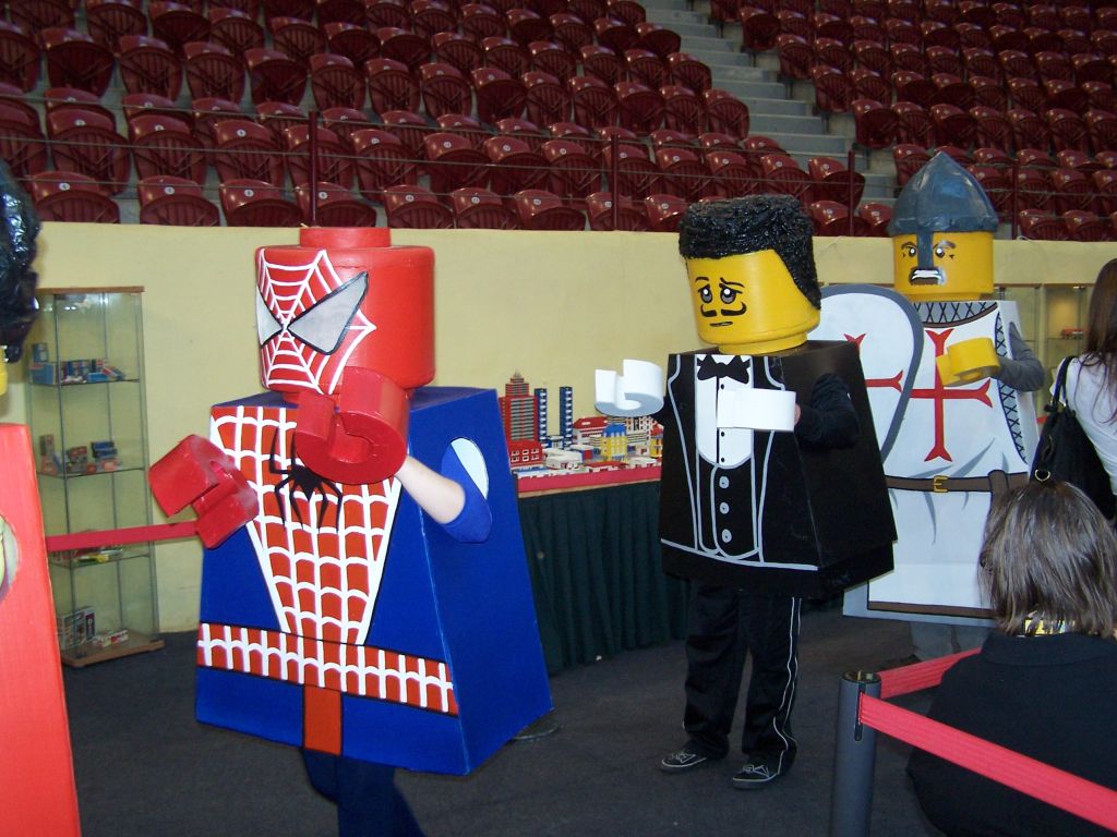 minifig-costumes-005.jpg