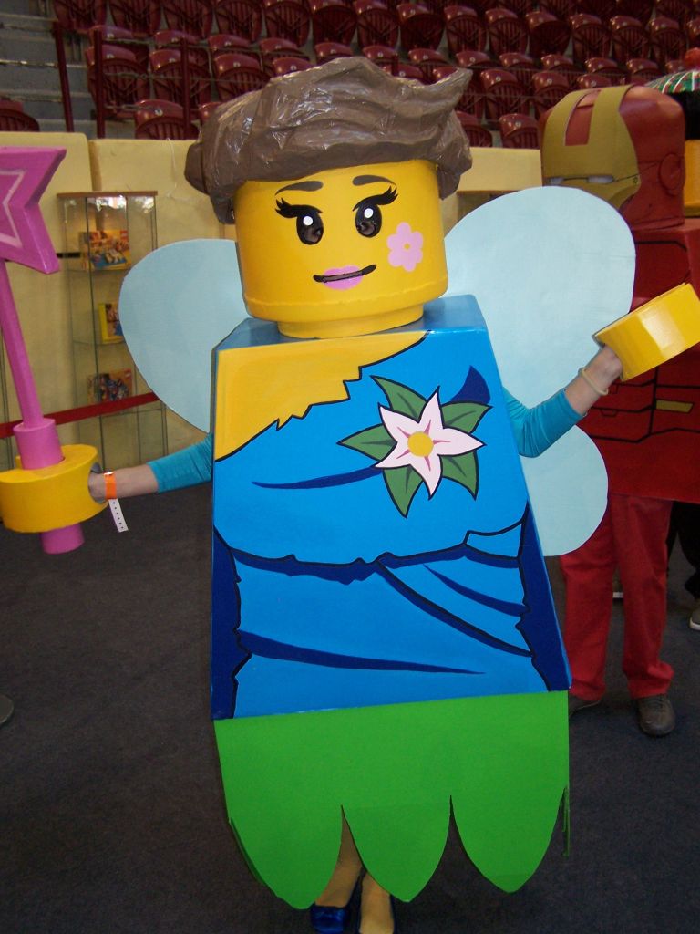 minifig-costumes-021.jpg